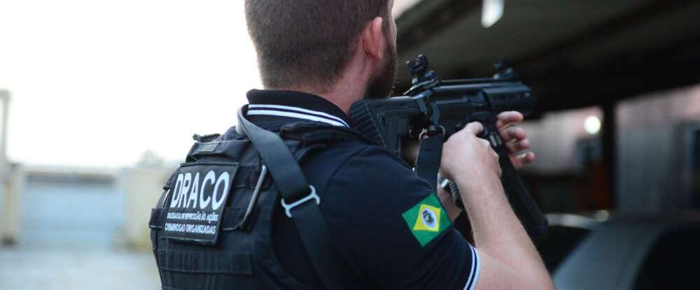 Em ações distintas, PCCE cumpre três mandados de prisão contra integrantes de grupo criminoso em Fortaleza