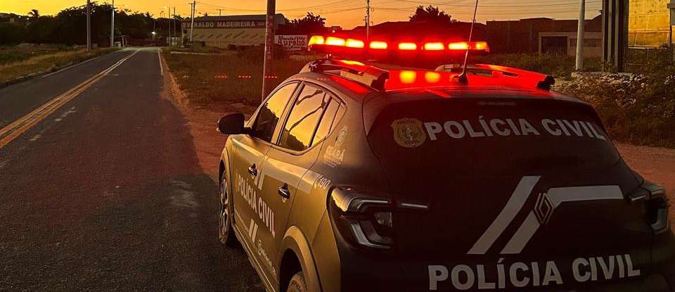 Suspeito de tráfico de drogas e posse de arma de fogo é preso pela PCCE na Capital