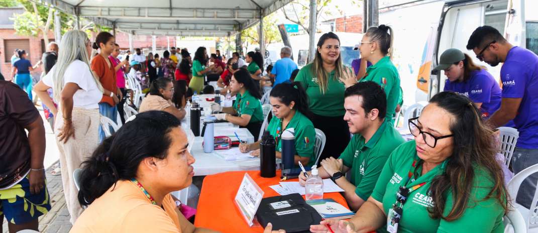 Emissão de documentos e serviços de saúde: Projeto Acolher promove ação social no Cais do Porto