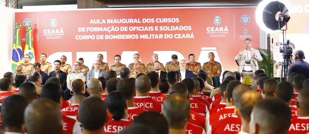 Aprovados no concurso do Corpo de Bombeiros Militar do Ceará iniciam formação