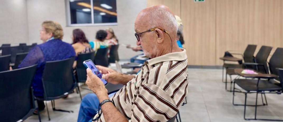Viçosa do Ceará recebe curso gratuito voltado à inclusão digital de pessoas idosas