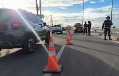 Tráfego da CE-025 é retomado parcialmente para feriadão