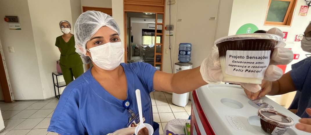 Casa de Cuidados do Ceará promove projeto temático de Páscoa com sobremesa de chocolate e apresentações musicais para pacientes internados