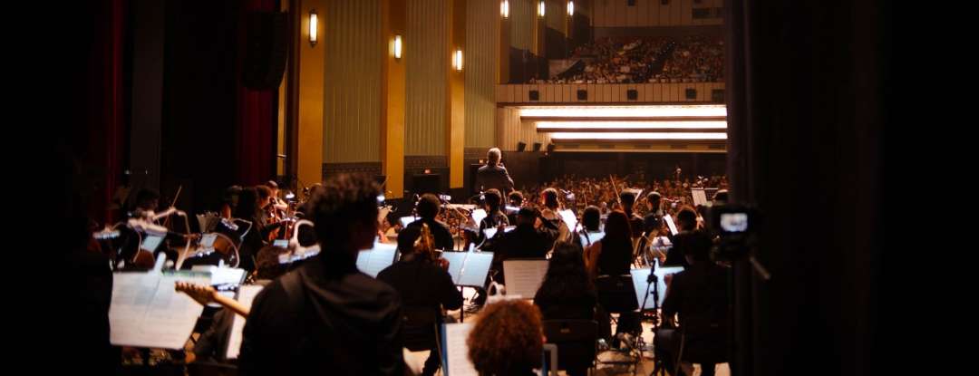Orquestra Sinfônica da UFC apresenta concerto “Brasilidades” no Cineteatro São Luiz