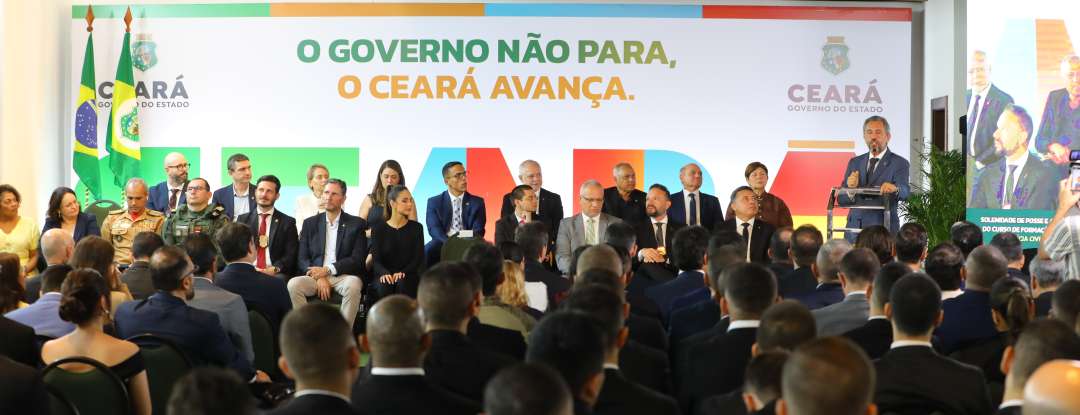 Governo do Ceará empossa e inicia a formação de 94 delegados da Polícia Civil