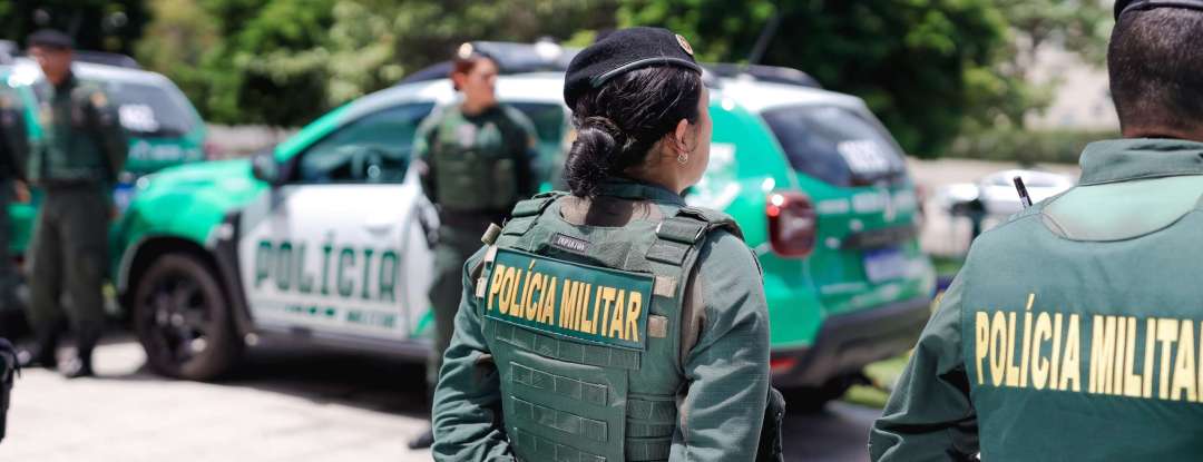 PMCE captura em flagrante dupla suspeita de tentativa de roubo em Caucaia