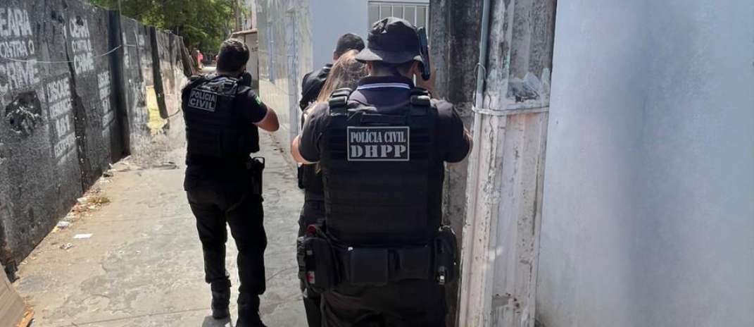 Polícia Civil cumpre três mandados de prisão contra suspeitos de envolvimento em homicídio registrado na Praia do Futuro