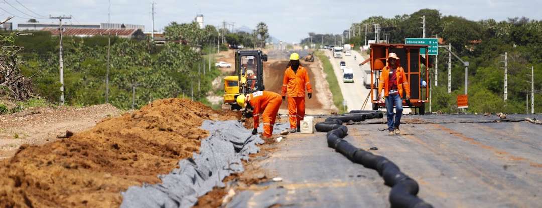 No Ceará, duplicação de trecho da BR-116 segue em ritmo acelerado para fortalecer o desenvolvimento