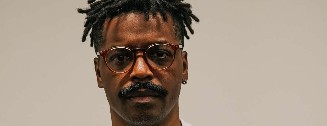 Pinacoteca do Ceará recebe o curador Osmar Paulino para fala pública sobre arte e território