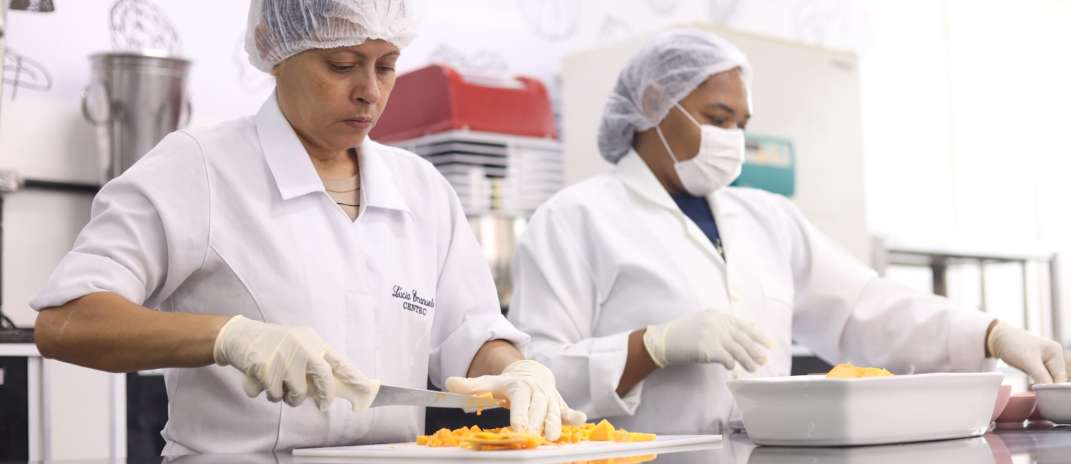 Centec e Secitece abrem 615 vagas para cursos técnicos e superiores gratuitos