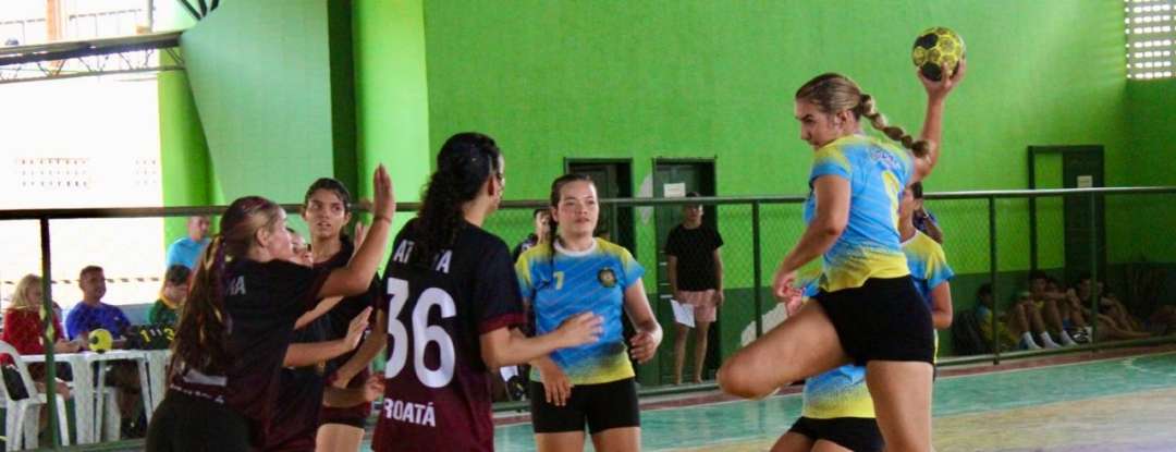 Alunos-atletas de 64 municípios participaram da última etapa CREDE dos Jogos Escolares do Ceará