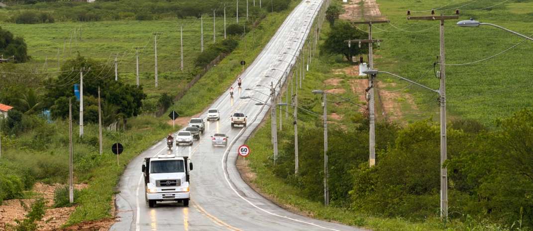 SOP conclui restauração da CE-377 em Quixeré