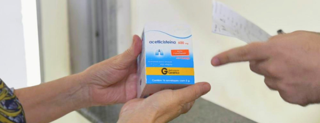 Uso racional de remédios: farmacêutica do HGF conscientiza sobre os perigos da automedicação