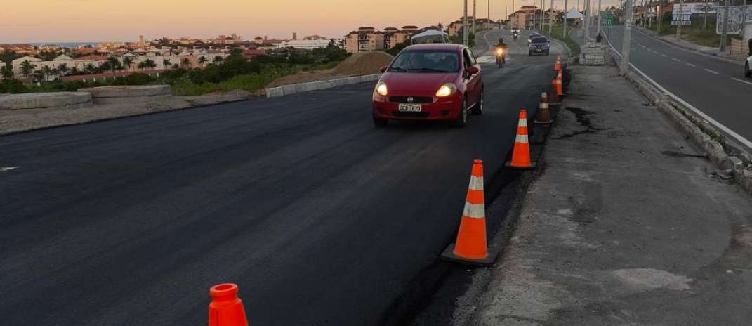 Com recuperação concluída, trânsito da CE-025 é normalizado no Porto das Dunas