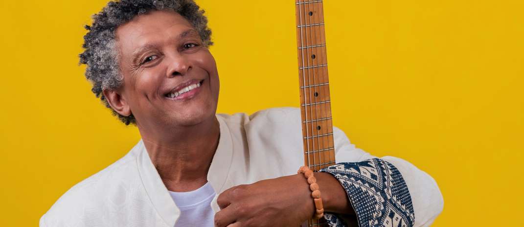 Centro Cultural do Cariri recebe espetáculo M’Afrika, do artista cabo-verdiado Mário Lúcio
