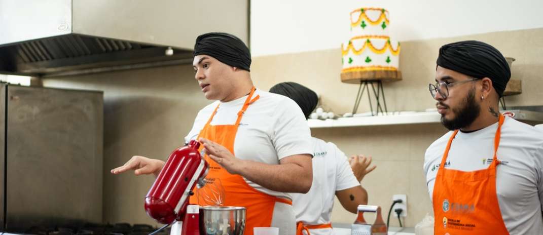 Escola de Gastronomia Social oferta 160 vagas gratuitas para cursos básicos no mês de maio, em Fortaleza