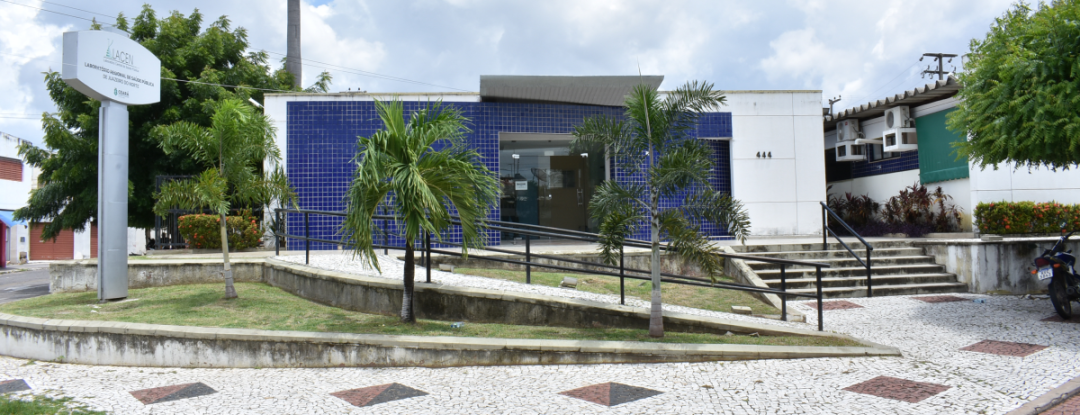Rede Estadual de Laboratórios de Saúde Pública do Ceará abrange seis municípios; série especial apresenta equipamentos regionais