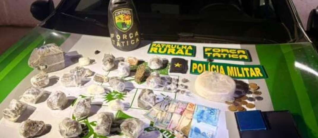 Polícia Militar prende dupla e apreende drogas durante ação em Baturité