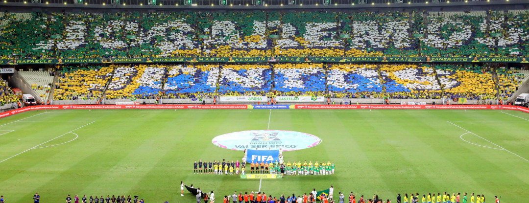 Com 55 mil torcedores, Brasil x EUA na Arena Castelão é maior público da história do futebol feminino no Nordeste