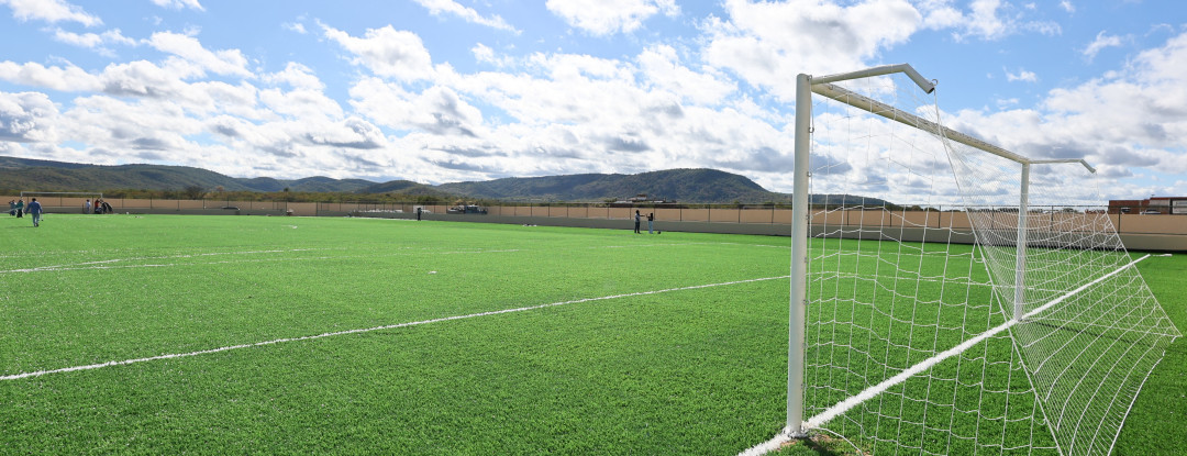 Governo do Ceará e Prefeitura inauguram primeiro estádio de Saboeiro