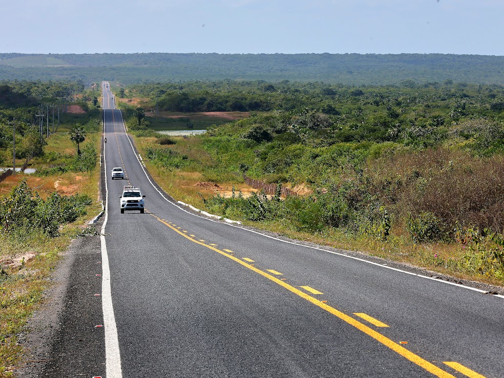 Em Marco, Governo do Ceará inaugura pavimentação da CE-216 e amplia investimentos em infraestrutura rodoviária