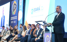Governador Elmano de Freitas destaca investimentos para melhorar qualidade de vida nos municípios