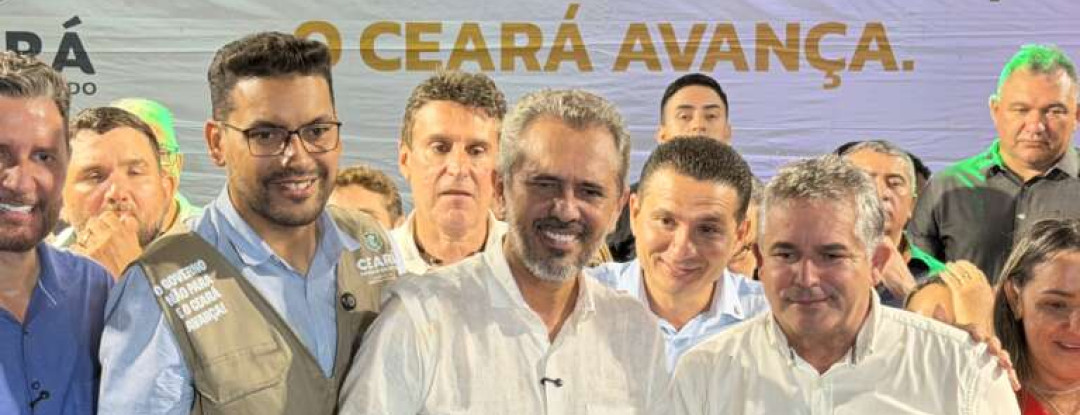 Agricultura familiar do Centro-Sul e Sertão de Crateús recebe tratores e investimentos em acesso à água