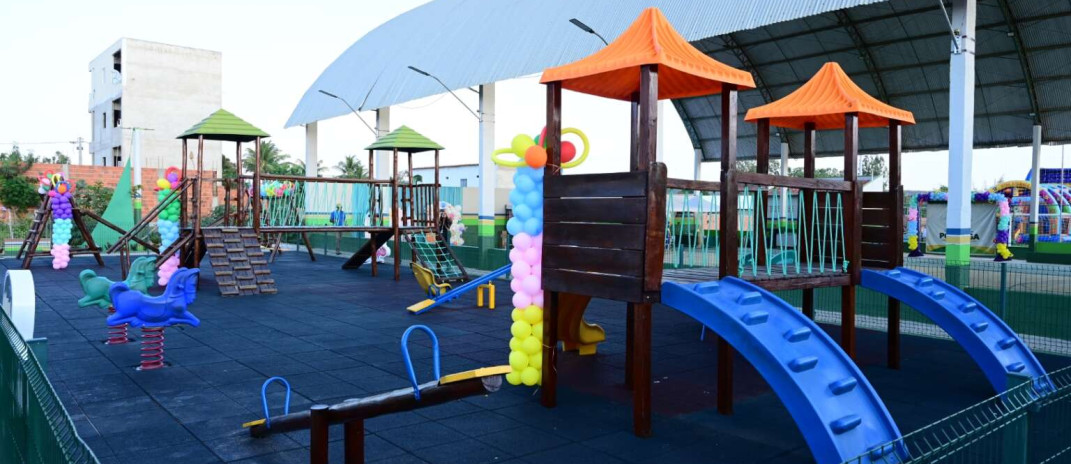 Governo do Ceará inaugura duas novas brinquedopraças na região do Cariri