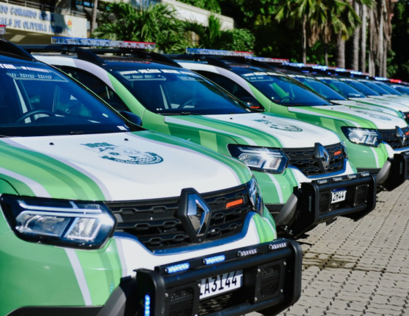 Governo do Ceará entrega mais 51 novas viaturas para a Polícia Militar