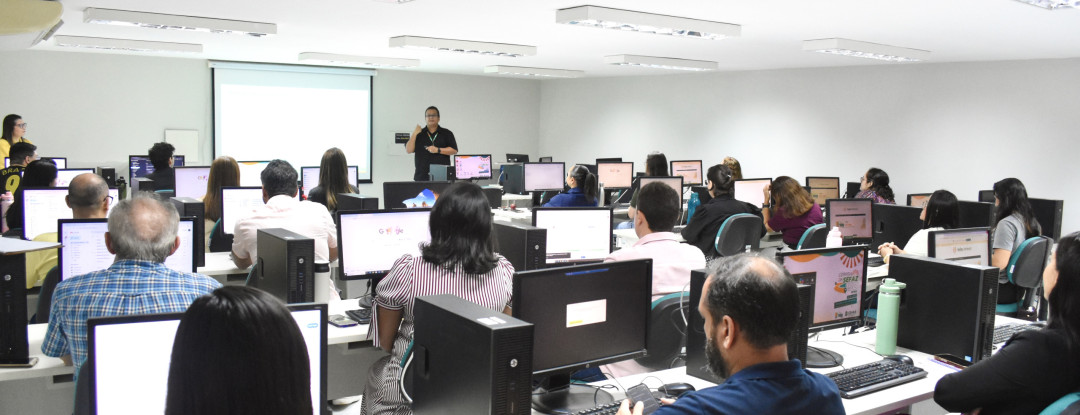 Sefaz-CE realiza curso sobre inteligência artificial aplicada ao trabalho