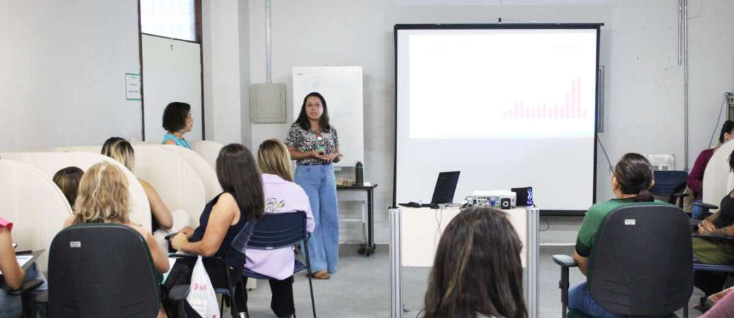 ESP/CE capacita profissionais da Vigilância Epidemiológica em curso sobre Saúde da Trabalhadora e do Trabalhador