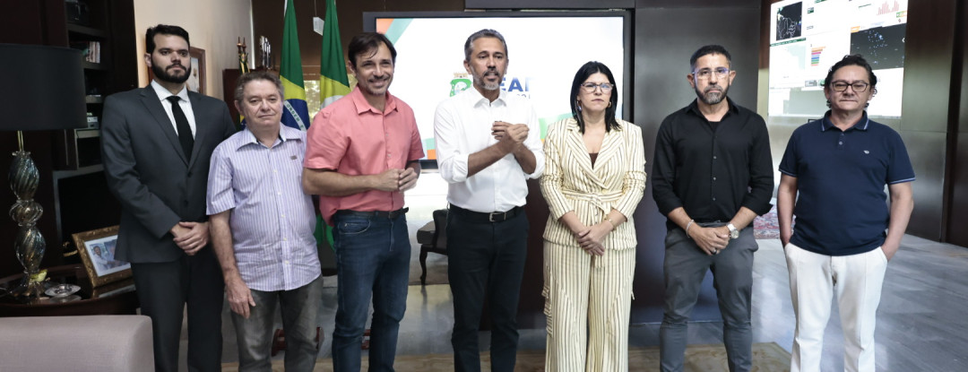 Governo do Ceará anuncia promoção sem titulação para mais de 7.300 professores da rede estadual