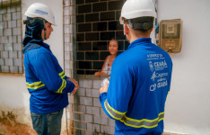 Cagece e Ambiental Ceará orientam população sobre ligações irregulares de água da chuva na rede de esgoto