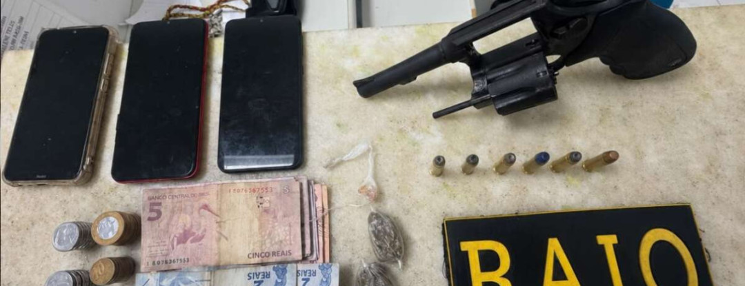 Polícia Militar prende casal com drogas e arma de fogo em Boa Viagem