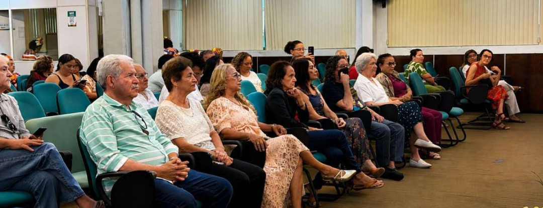 Livro reúne histórias de oito servidores e celebra trajetórias no serviço público