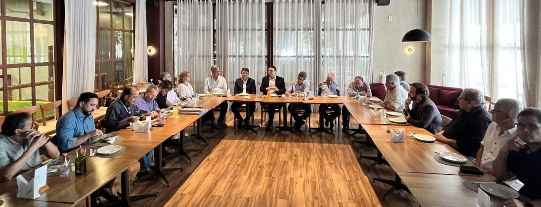 Conectividade, logística e infraestrutura: SDE apresenta projetos para impulsionar a indústria e o agronegócio cearense