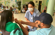 Com integração de projetos de humanização, Casa de Cuidados promove festa junina a pacientes