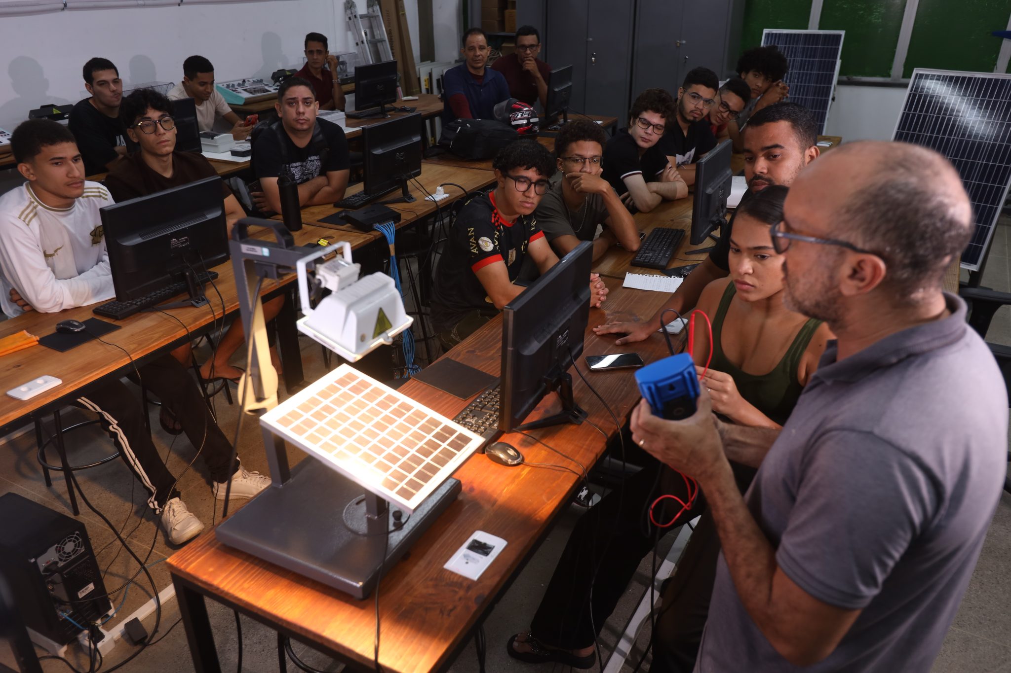 Terminam no domingo, 14, inscrições para cursos técnicos e superiores gratuitos