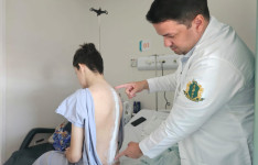 Hospital Universitário do Ceará reforça importância do diagnóstico precoce da escoliose