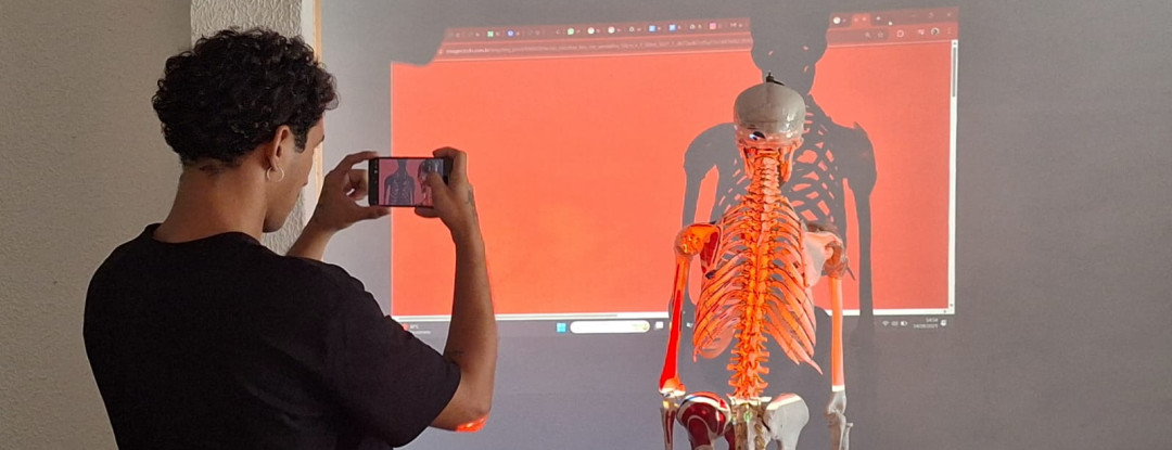 Curso promovido pelo Sobrado Dr. José Lourenço discute reflexões sobre corpo e a própria imagem 