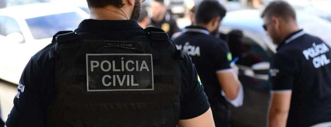 Homem com três mandados de prisão em aberto é localizado e preso pela PCCE na RMF