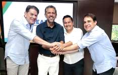 Governador Elmano de Freitas anuncia estrada que liga Russas a Jaguaruana