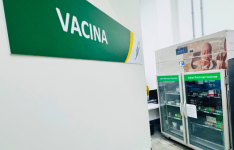 Sesa inaugura sala de vacinação no Vapt Vupt Parangaba