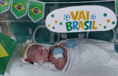Primeira Copa do Mundo: bebês internados no Hias entram em clima de torcida e levam alegria às famílias e profissionais