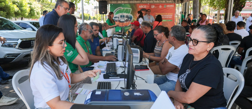 Com mais de 53 mil cartões entregues no CE, Caravana do VaiVem Trabalhador inicia ações no Cariri