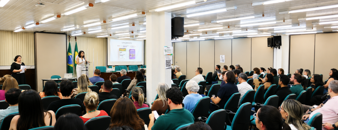 Editora da EGPCE lança Anais do XV Congresso Consad