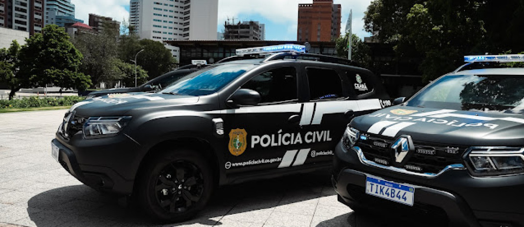 Forças de Segurança cumprem 15 mandados de prisão e 20 de busca e apreensão contra grupo criminoso atuante em Caucaia