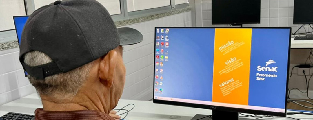 Inscrições abertas para curso sobre uso da internet para população idosa em Viçosa do Ceará