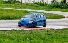 Autódromo Internacional Virgílio Távora recebe Drag Race e Track Day, neste domingo (5)